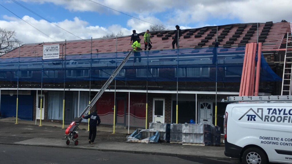 Commercial roof installation